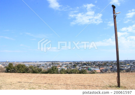 Outdoor lamp overlooking the town 20061597