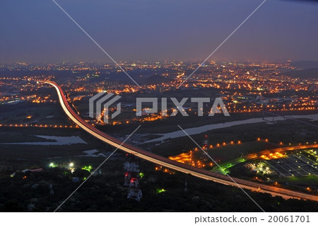 鳶山夜景 20061701
