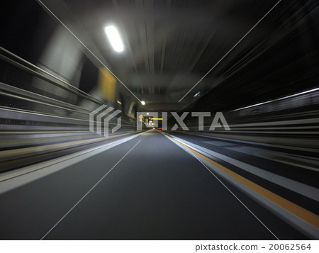 [In-vehicle material] Rainbow Bridge Landscape running on the general road 20062564