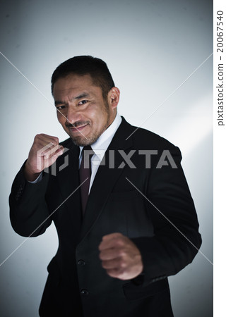 1中間商人 1中間商人 20067540