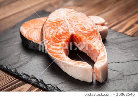 Fresh salmon on old wood 20068540