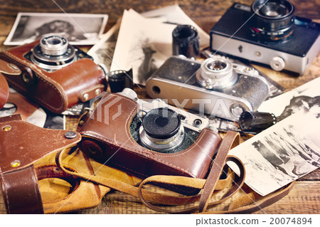 retro camera and old photos retro camera and old photos 20074894