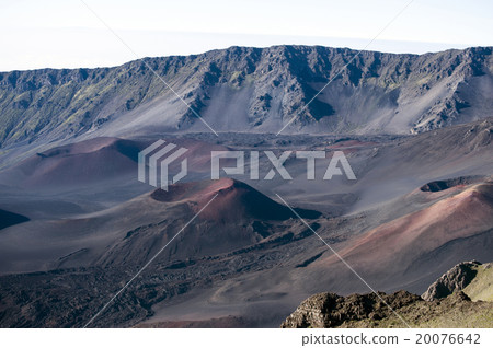 Haleakala Crater, Maui, Hawaii - 11 20076642