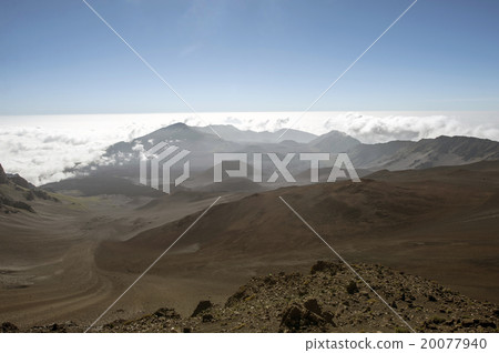 Haleakala Crater, Maui, Hawaii - 1 20077940