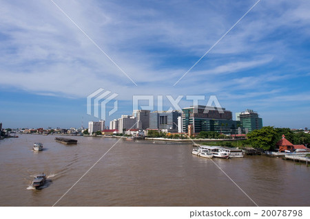 Siriraj hospital from the bridge under blue sky Siriraj hospital from the bridge under blue sky 20078798