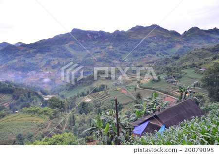 Northern Vietnam Bakuha beautiful mountains and rice terraces 20079098