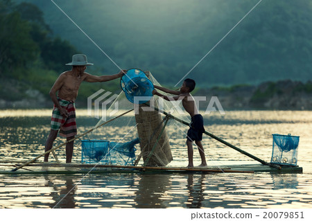 Father and son 20079851