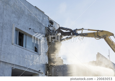 Building demolition work 20083053