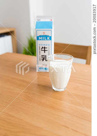 牛奶 20083917