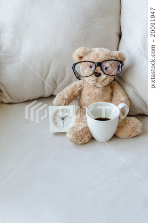 Doll bear and the clock with coffee cup Doll bear and the clock with coffee cup 20091947