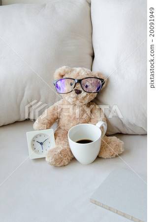 Doll bear and the clock with coffee cup Doll bear and the clock with coffee cup 20091949