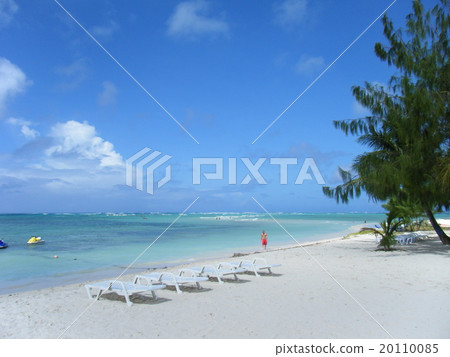 Sea of Saipan 20110085