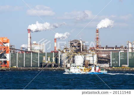 View of the steelworks of Nagoya Port and the ship in front View of the steelworks of Nagoya Port and the ship in front 20111548