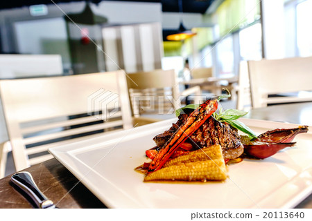 steak with vegetables steak with vegetables 20113640