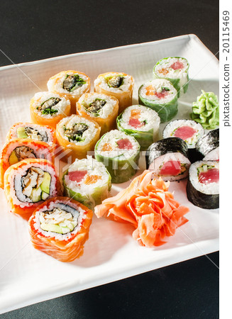 tasty sushi 20115469