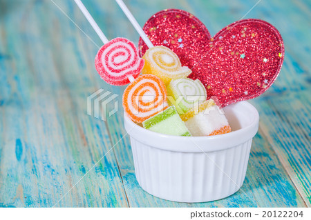 Sweet food candy with red heart love symbol Sweet food candy with red heart love symbol 20122204