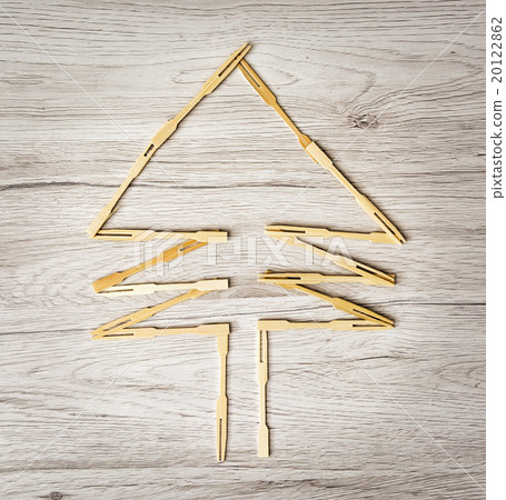Coniferous tree of toothpicks on the wooden background 20122862