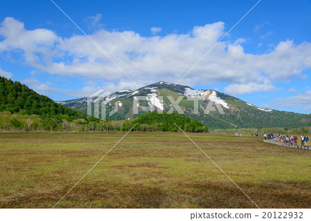 Ozegahara and Mt. Foshan in early summer 20122932