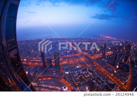 Dubai night skylin 20124948