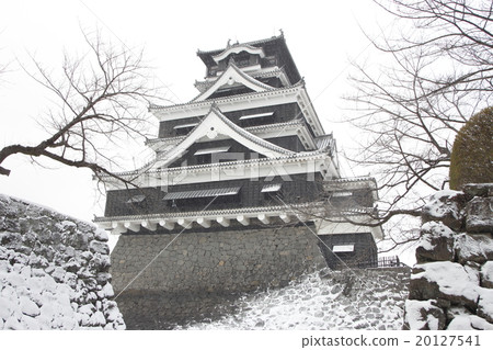 與大雪的熊本城堡 與大雪的熊本城堡 20127541