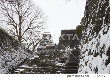 與大雪的熊本城堡 與大雪的熊本城堡 20127570