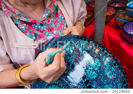 lacquerweare 20129649