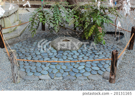 京都Rokkakudo的肚臍石 20131165