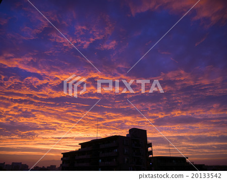 A sunset A sunset 20133542