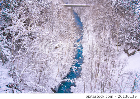 北海道和Bie風景在冬天 20136139