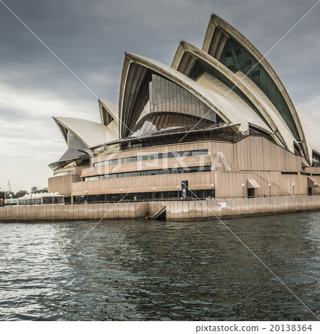 The city of Sydney and the Opera House The city of Sydney and the Opera House 20138364