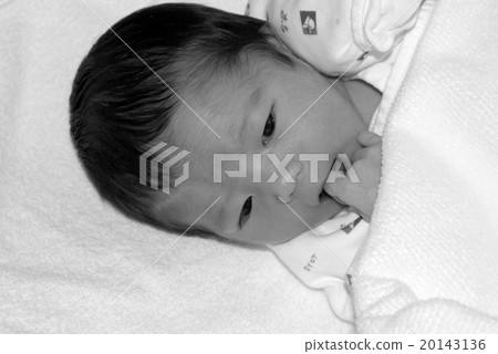 Newborn in a hospital room (boys) Newborn in a hospital room (boys) 20143136