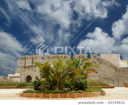 Castle Syracuse. Sicily, Italy. Castle Syracuse. Sicily, Italy. 20144632