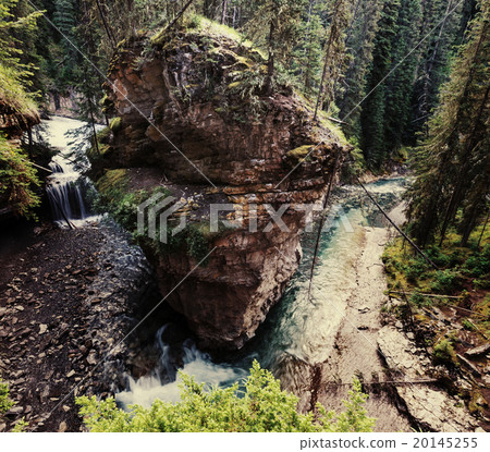 Canyon in Banff NP 20145255