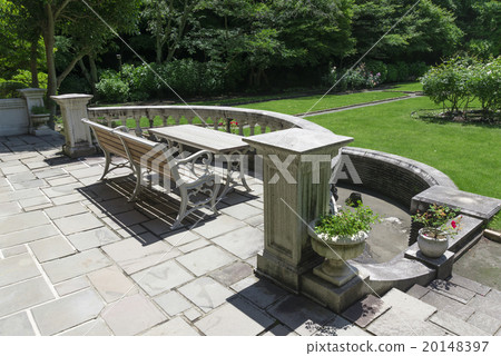 Terrace of Old Ha Top Mansion House 20148397