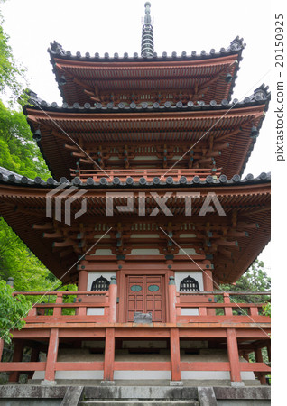 The triple tower of Kyoto Mimurotoji 20150925