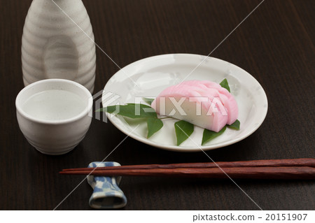 Decorations of kamaboko (rabbits) 20151907