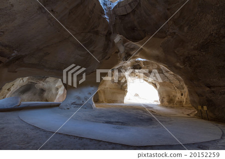 Cave ar Bet Guvrin national park 20152259