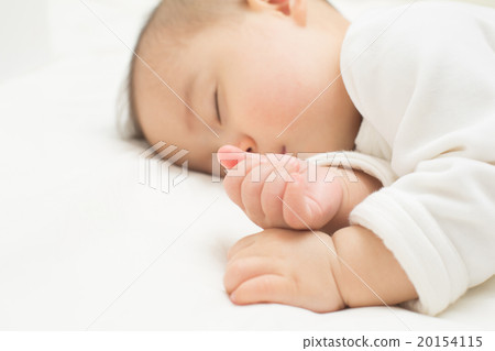 Baby's hand · Close-up Baby's hand · Close-up 20154115