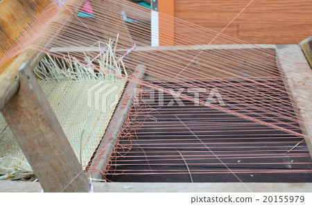 wooden hand loom tradition spin cotton wooden hand loom tradition spin cotton 20155979