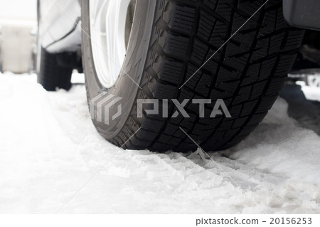 無懈可擊的輪胎 無懈可擊的輪胎 20156253