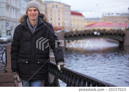 Mature man n St. Petersburg, Russia in winter 20157023