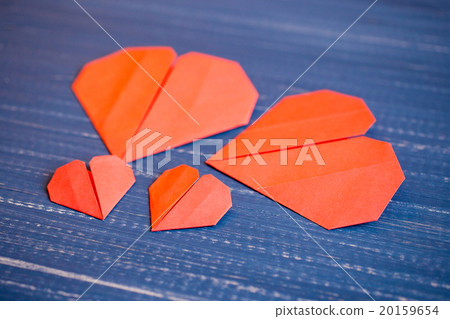 Family prepared for Valentine's Day. Origami of Family prepared for Valentine's Day. Origami of 20159654