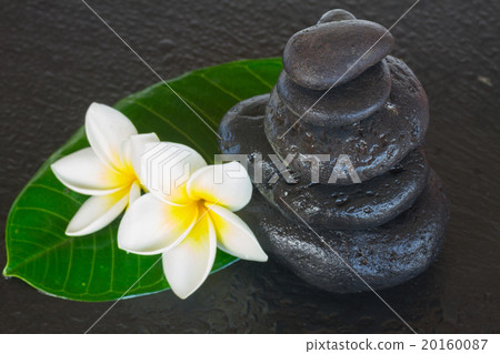 black zen stones  20160087