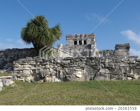 Tulum remains 20161558