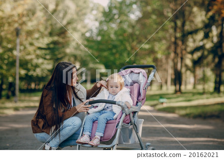 Family walk in the park 20162021