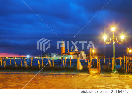 Gondolas floating in the Grand Canal Gondolas floating in the Grand Canal 20164742