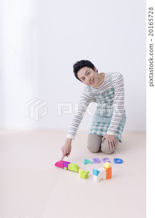 Male nursery teacher to c'mon Male nursery teacher to c'mon 20165728