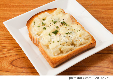 Potato salad toast Potato salad toast 20165730