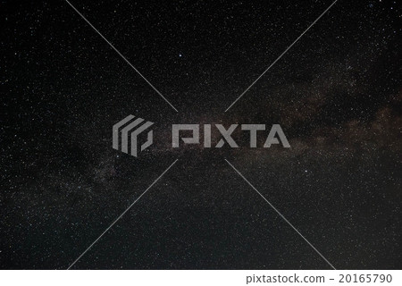 The big triangle of the summer (Milky Way) 20165790