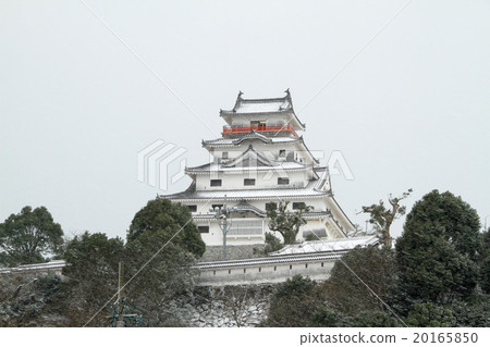 Karatsu雪城堡 20165850